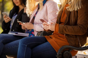 social media addiction cause of laziness
